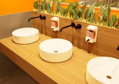Comirápidas el Eden render baños (2)